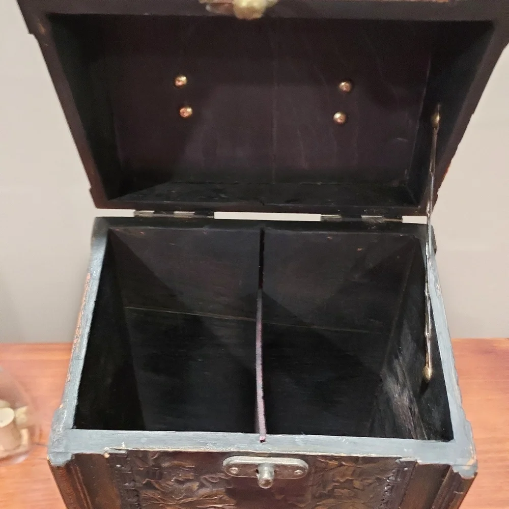 Vintage Wine Holder